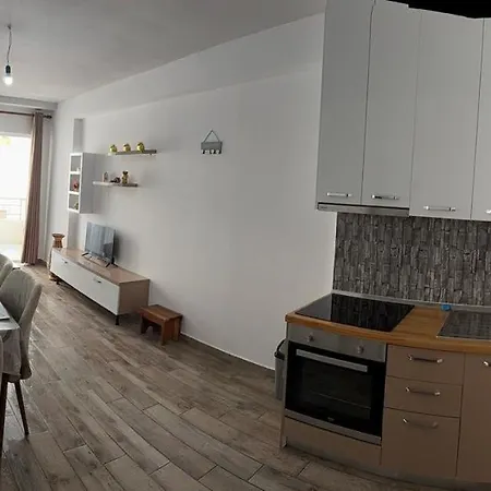 Bajraktari Apartment *